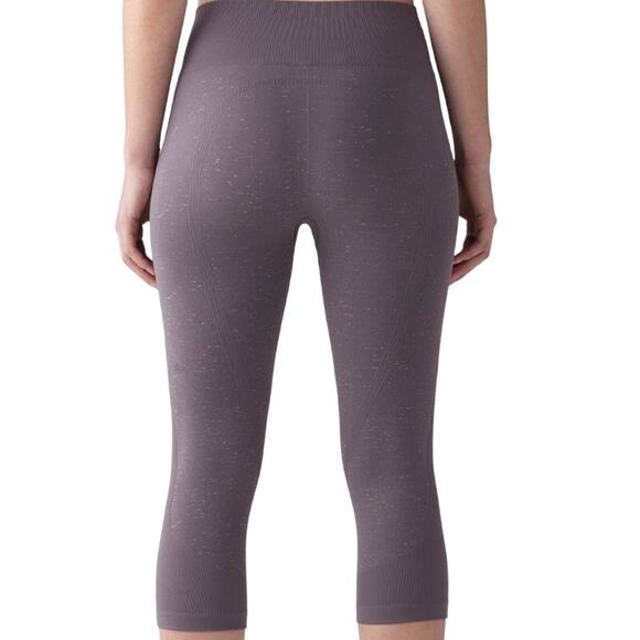 Lululemon Free To Flow Crop 17" Magnum White Seamless High Rise Speckled 0 - Picture 1 of 5
